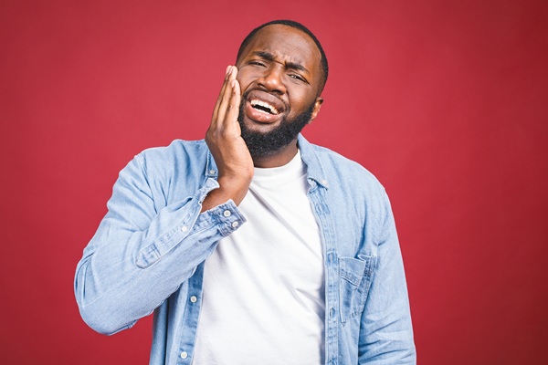 When To Visit An Emergency Dentist