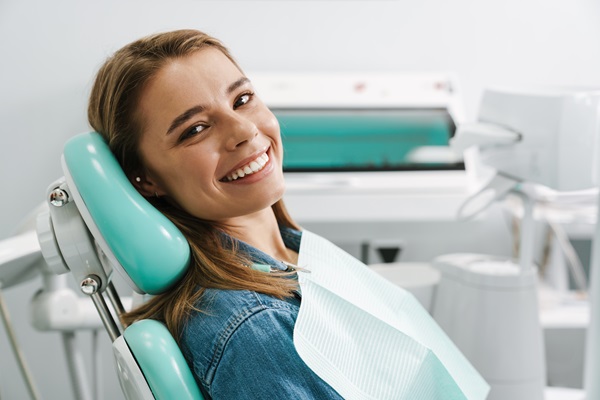 How Dental Bonding Is Used As Part Of A Smile Makeover